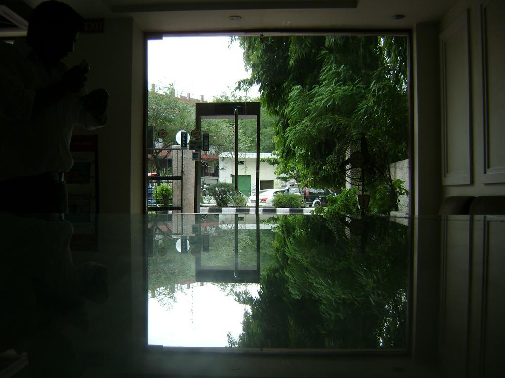 The Royal Residency Hotel New Delhi Extérieur photo