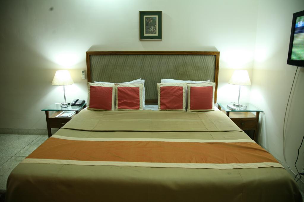The Royal Residency Hotel New Delhi Extérieur photo